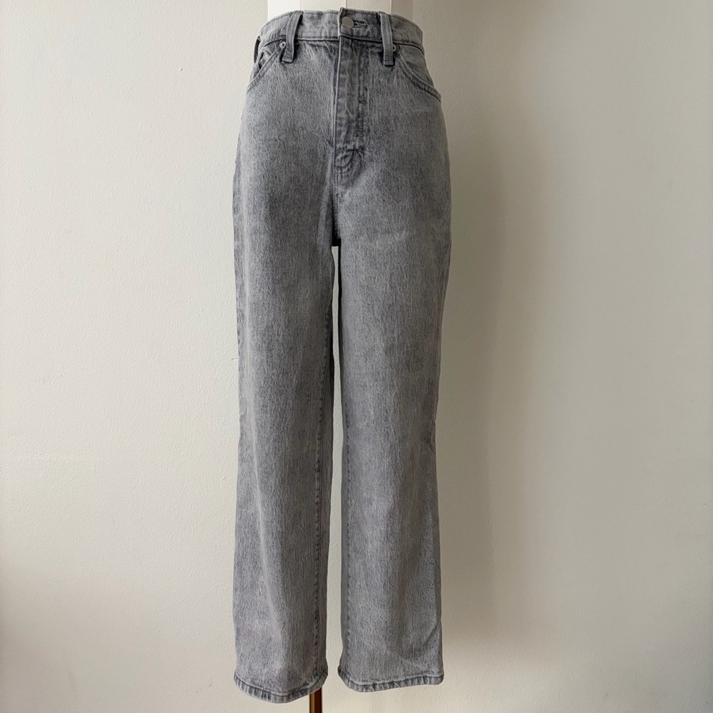 Universal Thread Vintage Straight High-Rise Grey Jeans Size 4/27R